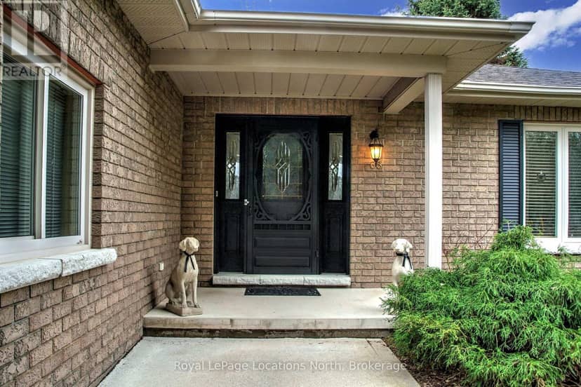 63 Fairway Avenue — photo 3 of 38