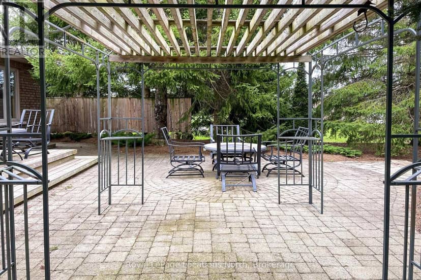63 Fairway Avenue — photo 33 of 38