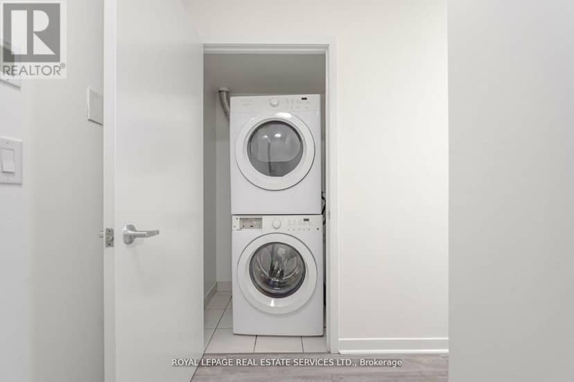 602 - 360 Square One Drive — photo 28 of 40