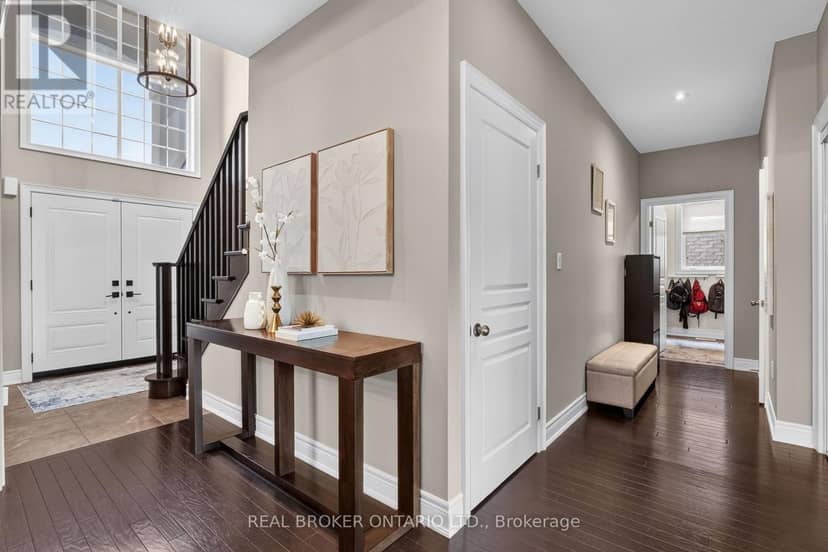 483 Valridge Drive — photo 12 of 40