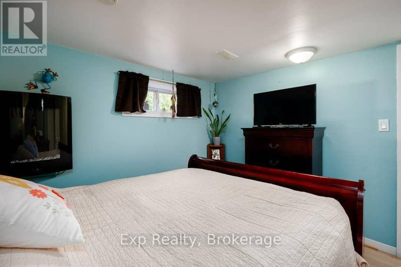156 Cedar Drive — photo 31 of 40