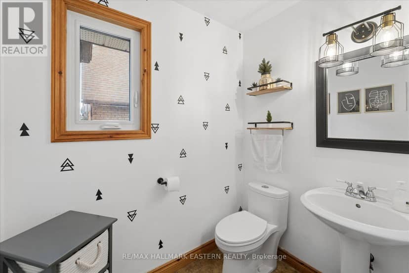 49 Grandview Drive — photo 18 of 40