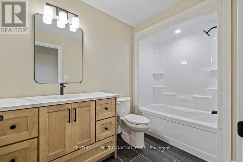95 Victoria Avenue E — photo 19 of 29