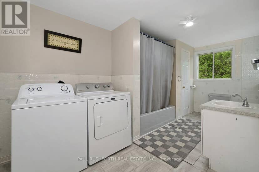 662 Lacroix Road — photo 14 of 38