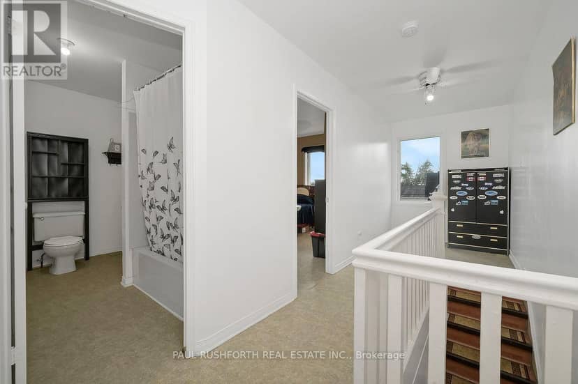 662 Lacroix Road — photo 18 of 38