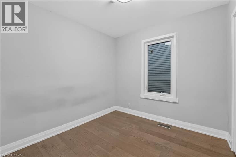 11 CRAIGMILLER Avenue — photo 10 of 36