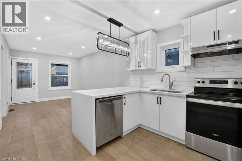 11 CRAIGMILLER Avenue — photo 13 of 36