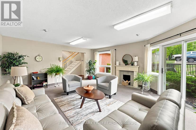 201 - 131 Clapperton Street — photo 21 of 25