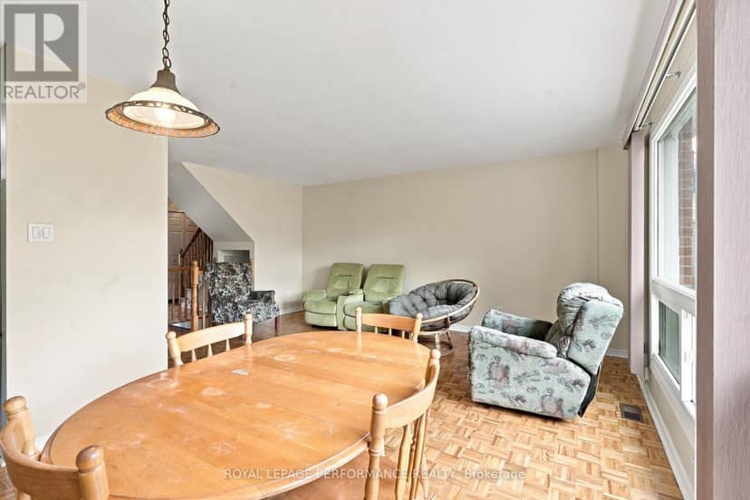 94 - 249 Romulus Private, Ottawa, photo 7