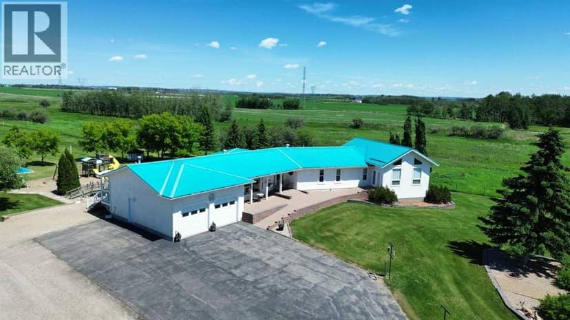 27556 Township Road 372, Rural Red Deer County, photo 2