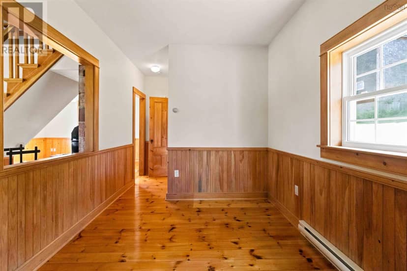 1912 Highway 331 — photo 10 of 40