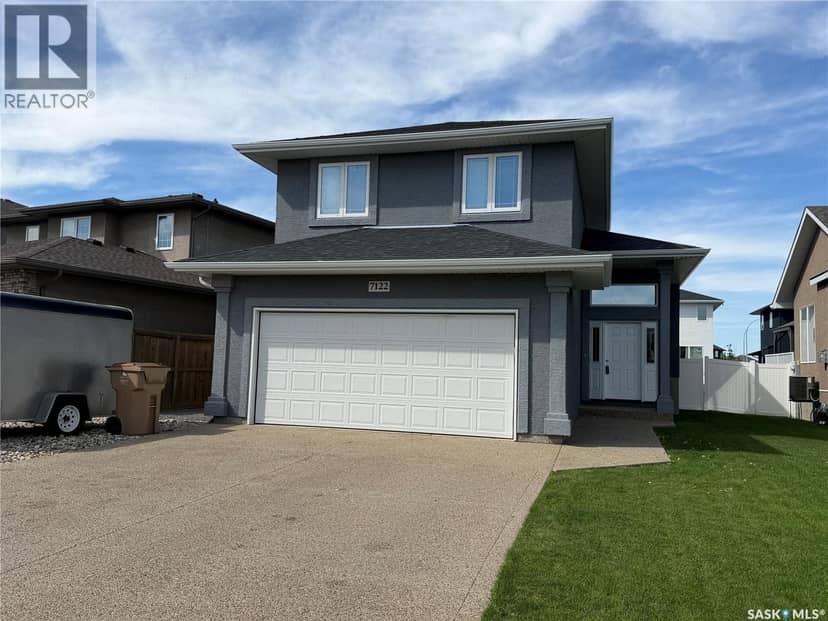 7122 Maple Vista DRIVE — photo 1 of 40