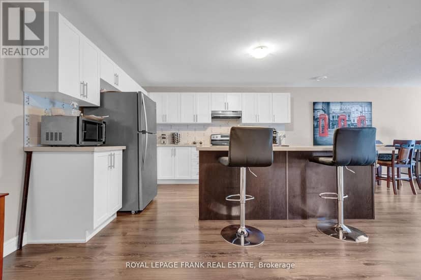 398 Olive Avenue — photo 7 of 26