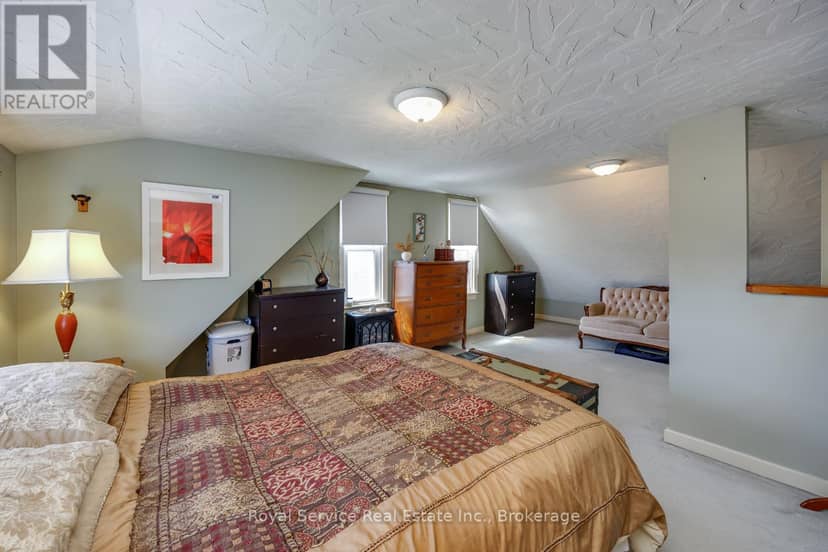 210 Shelbourne Street — photo 20 of 32