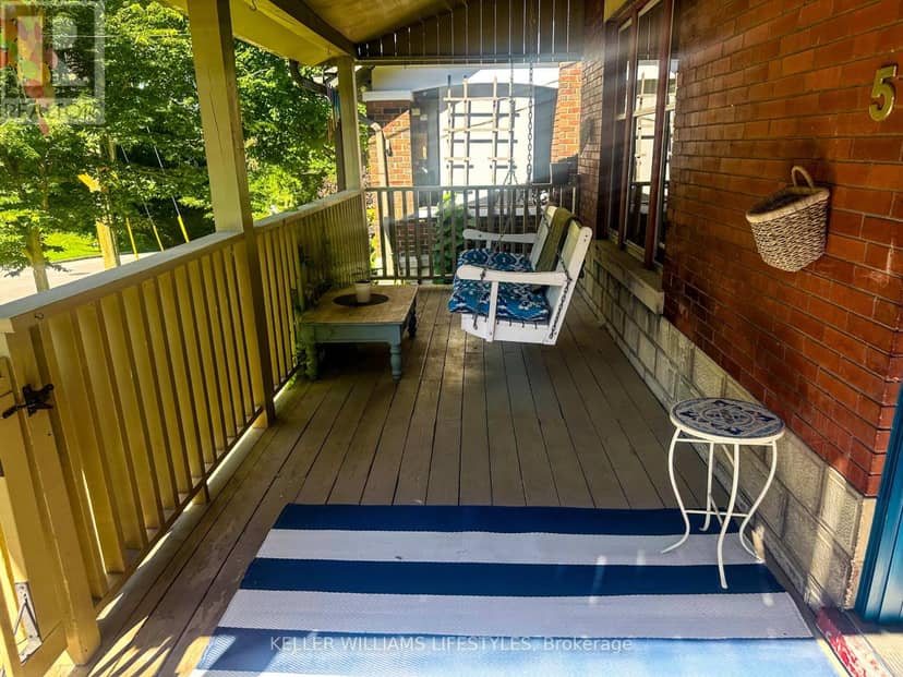 5 Cove Road, London South, photo 2