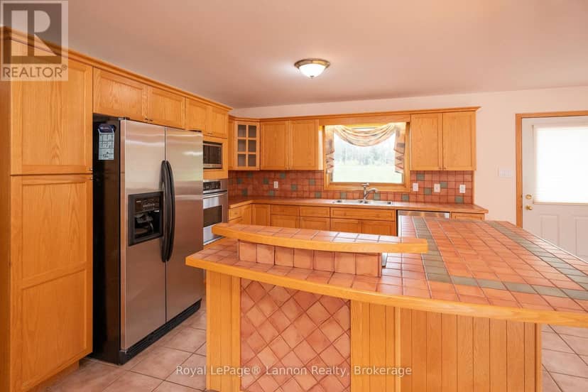 2196 Falconcrest Drive — photo 15 of 40