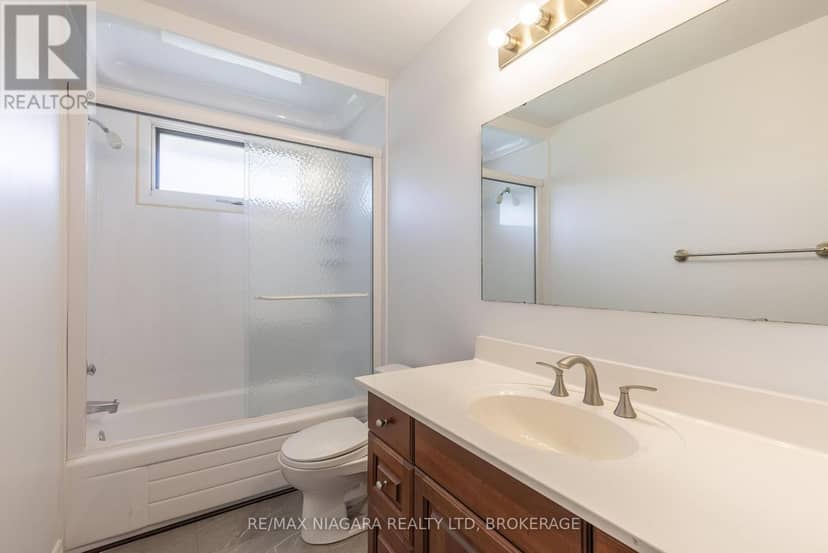 29 Granada Drive — photo 15 of 25