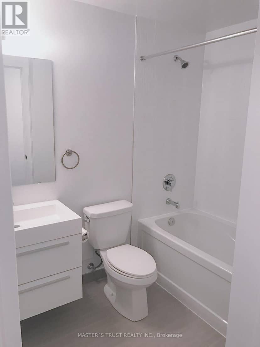 1517 - 297 College Street — photo 12 of 18