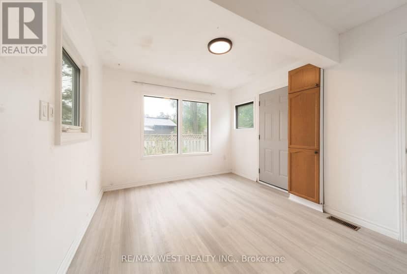 2801 25 Side Road — photo 13 of 25