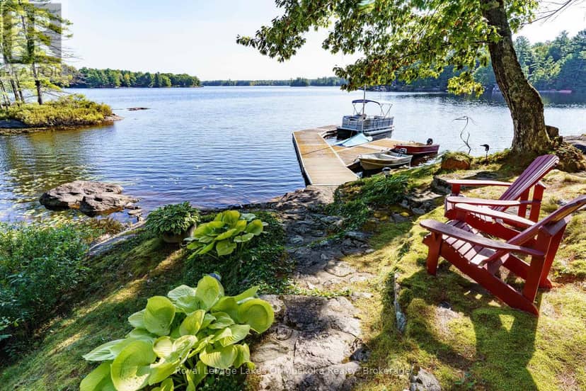 27 Island 2ML, Gravenhurst, photo 2