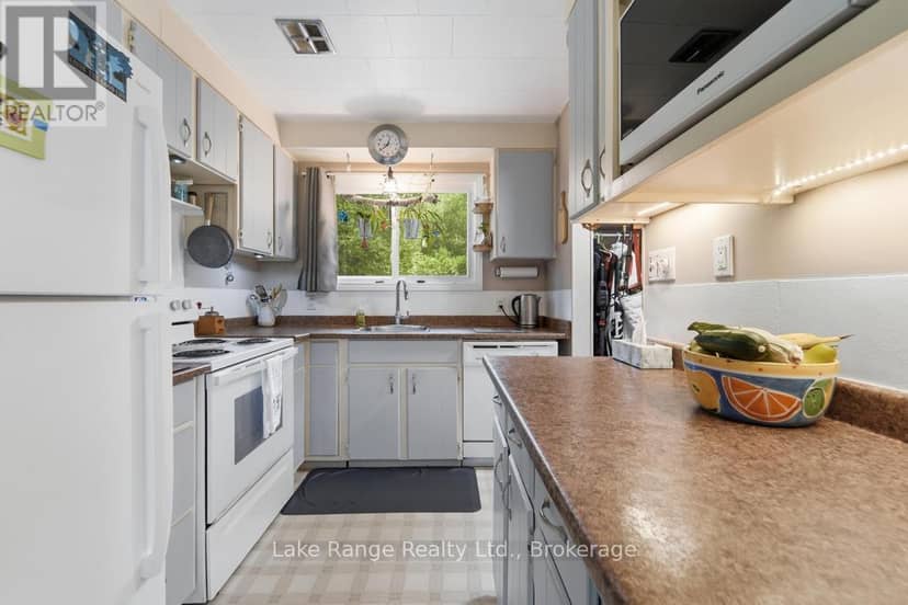 536 Alfred Street — photo 7 of 28