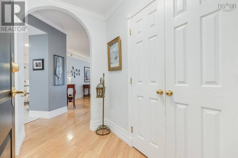 315 50 Nelsons Landing Boulevard — photo 2 of 37