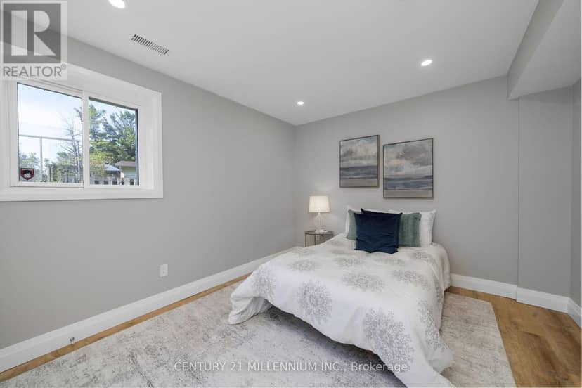 41 Douglas Crescent — photo 26 of 40