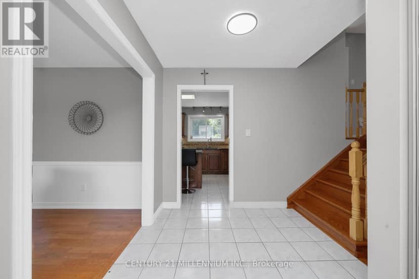 41 Douglas Crescent — photo 7 of 40