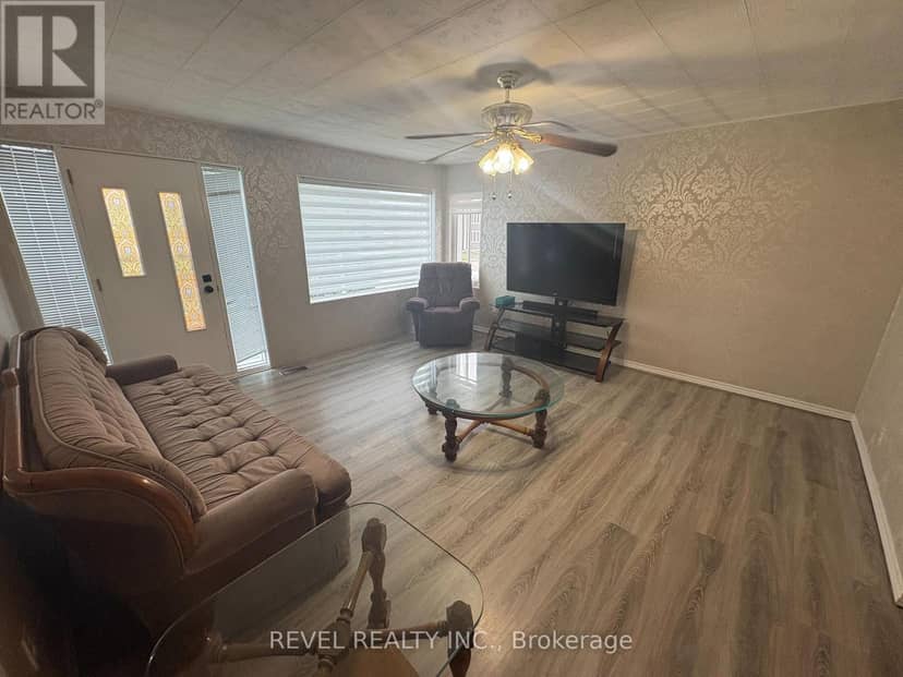 188 Elaine Avenue — photo 9 of 32