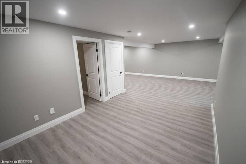 1079 BAY Street Unit# LOT A — photo 32 of 40