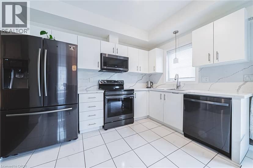 20 BARLEY Lane — photo 12 of 28