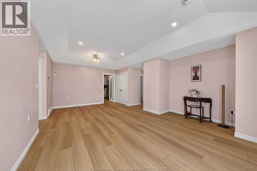 2482 Rossini — photo 27 of 40