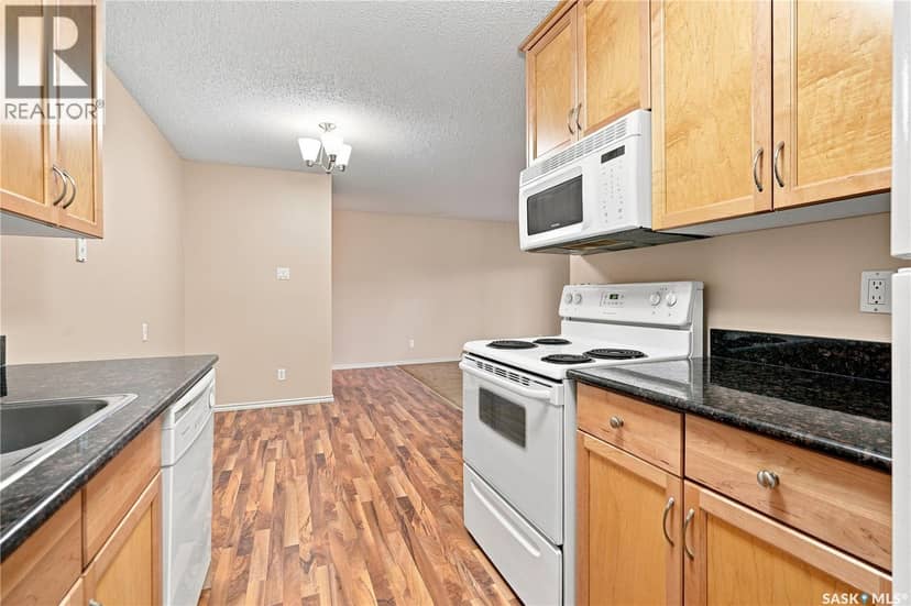 207E 1121 McKercher DRIVE — photo 14 of 35