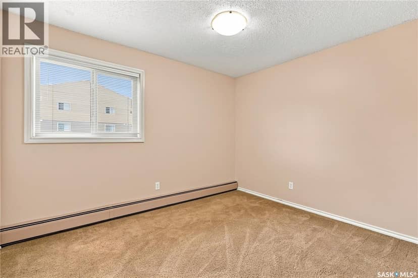 207E 1121 McKercher DRIVE — photo 20 of 35