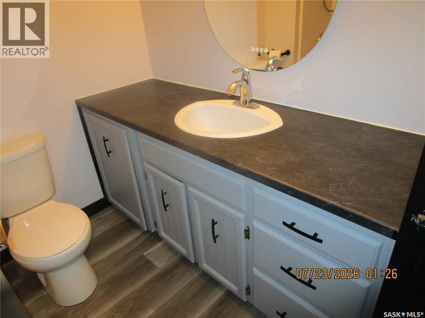 226 Westview DRIVE — photo 9 of 33
