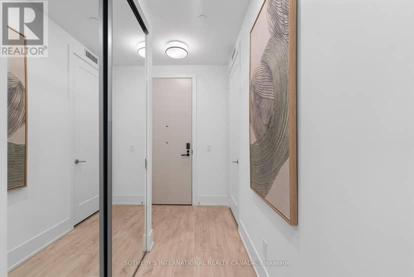512 - 115 Denison Avenue — photo 17 of 28