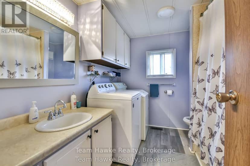 48 Northland Drive — photo 16 of 28