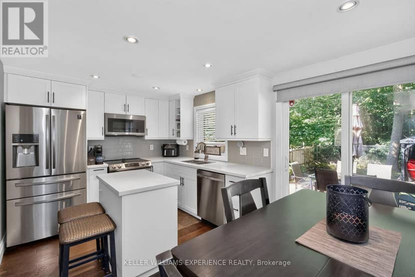 9 - 38 Kenwell Crescent — photo 10 of 37