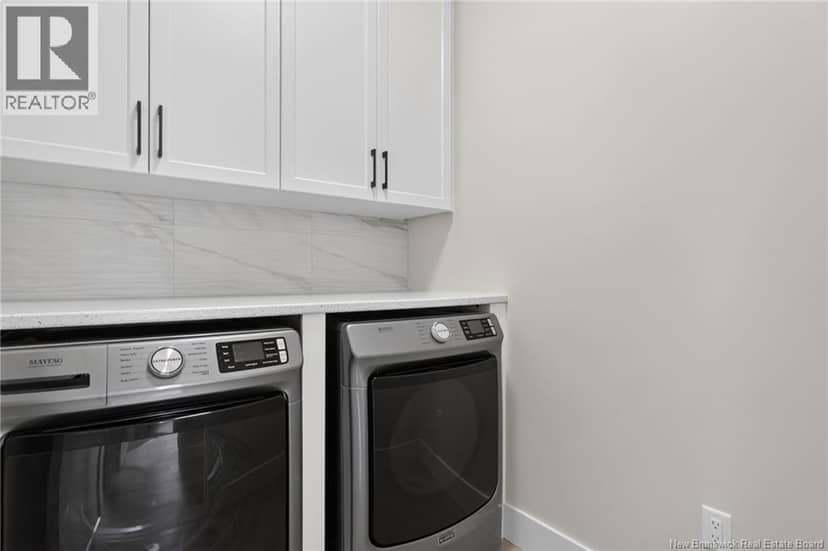 49 Adrienne Street — photo 23 of 39