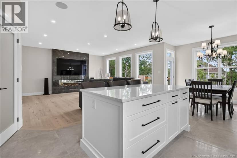 49 Adrienne Street — photo 10 of 39