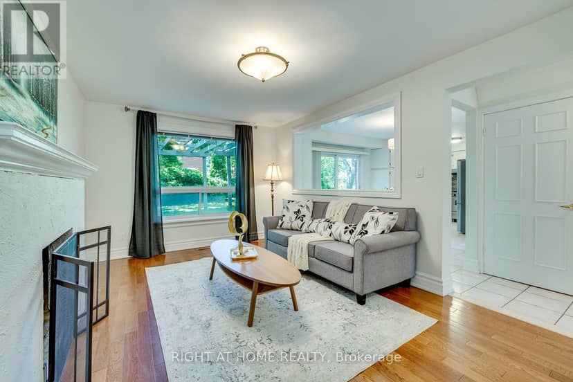1025 Vanier Drive — photo 16 of 39