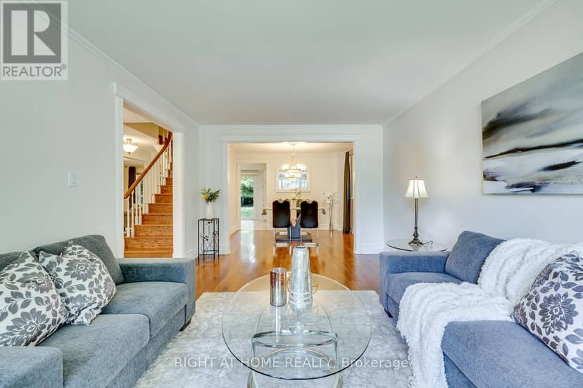 1025 Vanier Drive — photo 7 of 39