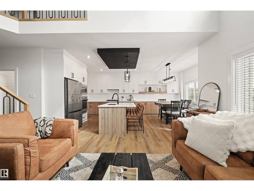 1367 Siskin Wd NW, Edmonton, photo 2