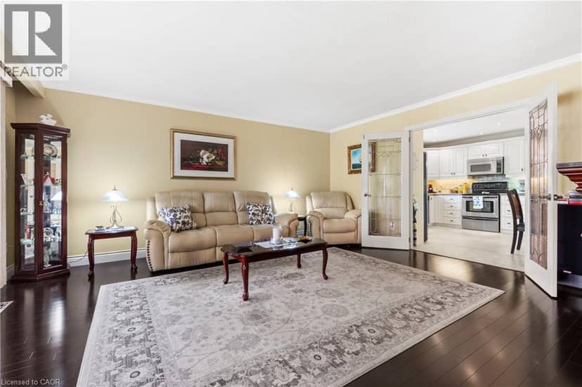 58 CENTENNIAL Parkway S, Hamilton, photo 4