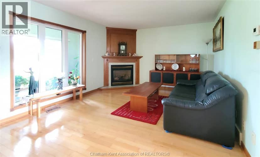 8560 Talbot TRAIL — photo 10 of 40