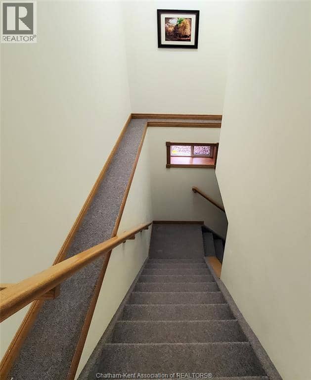 8560 Talbot TRAIL — photo 24 of 40