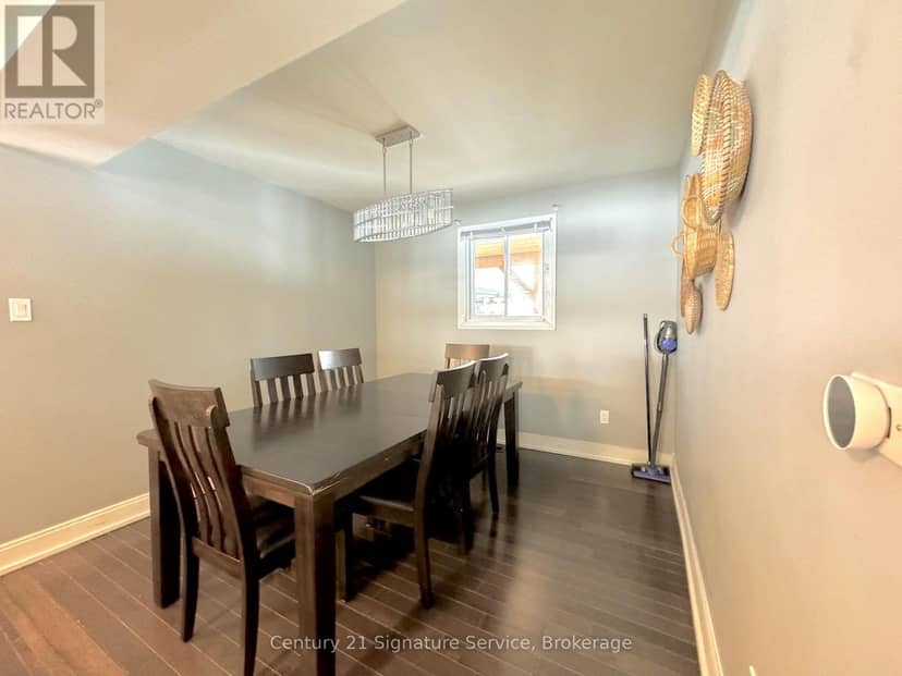 127 Maskinonge Road — photo 16 of 39
