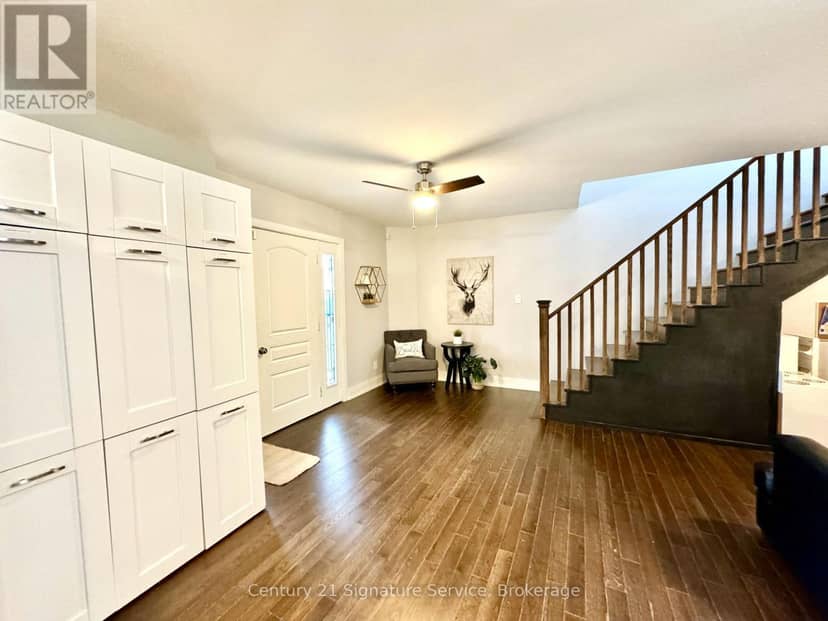 127 Maskinonge Road — photo 17 of 39