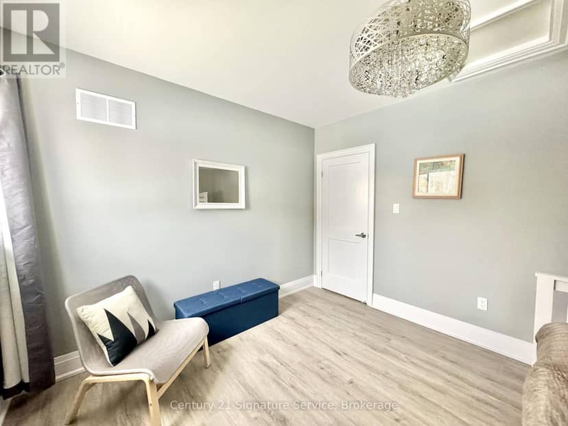 127 Maskinonge Road — photo 38 of 39
