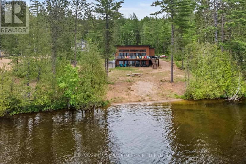 227 Grunwald Road, Madawaska Valley, photo 4